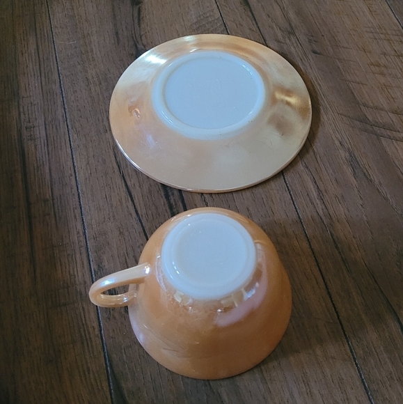 Vintage - MCM 50's Fire King Luster Ware Peach Cup and Saucer Set - Picture 3 of 4